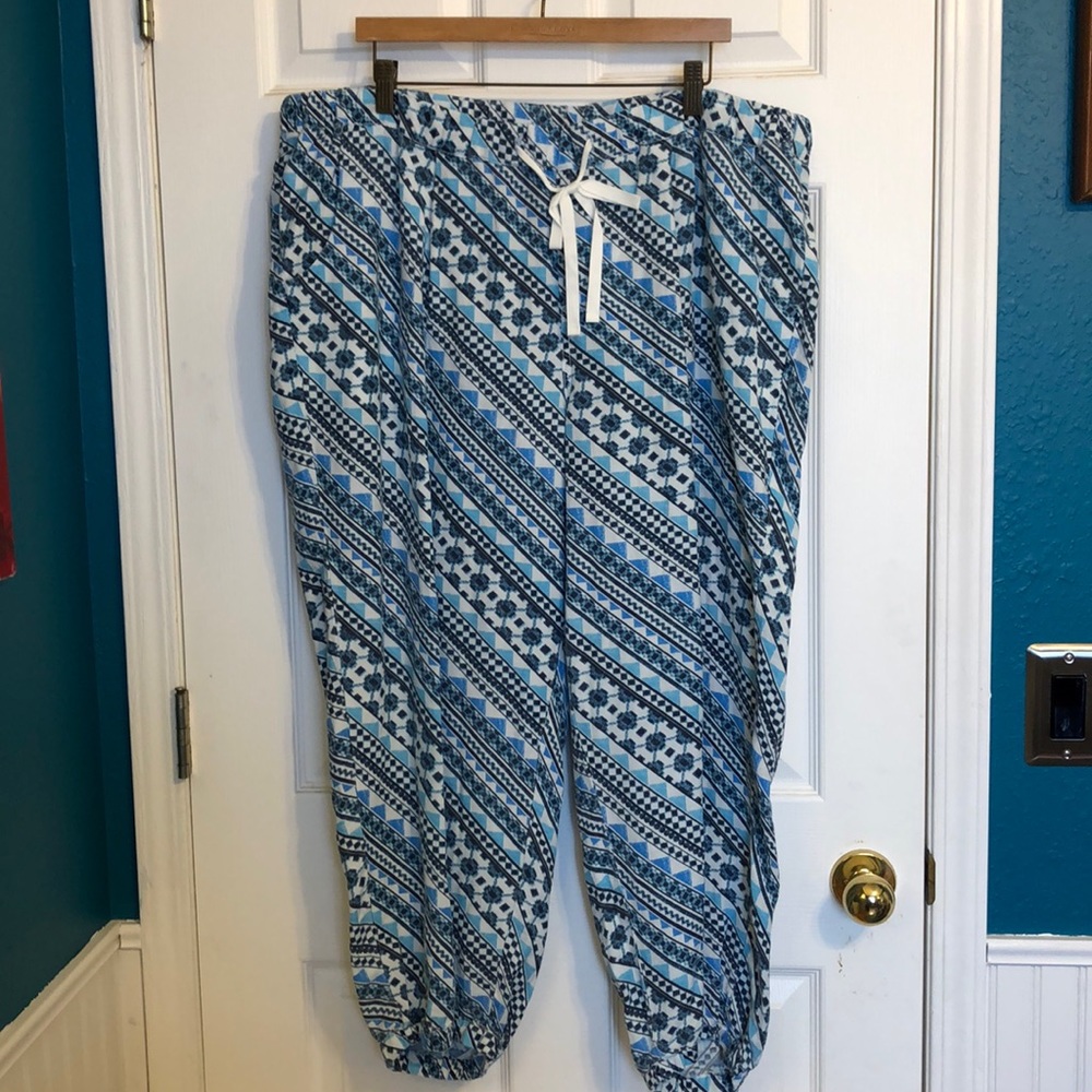 Size 18/20 Lane Bryant linen blend pants